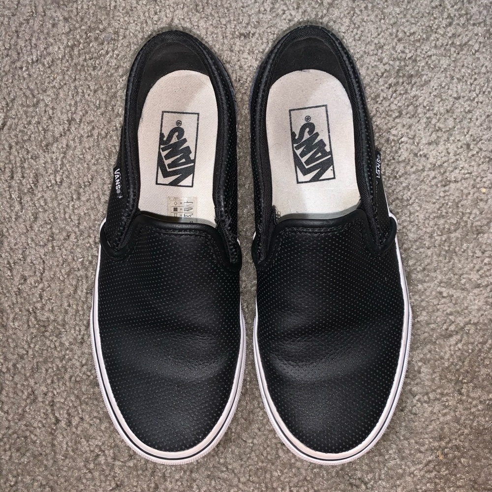 Vans- perf leather slip on